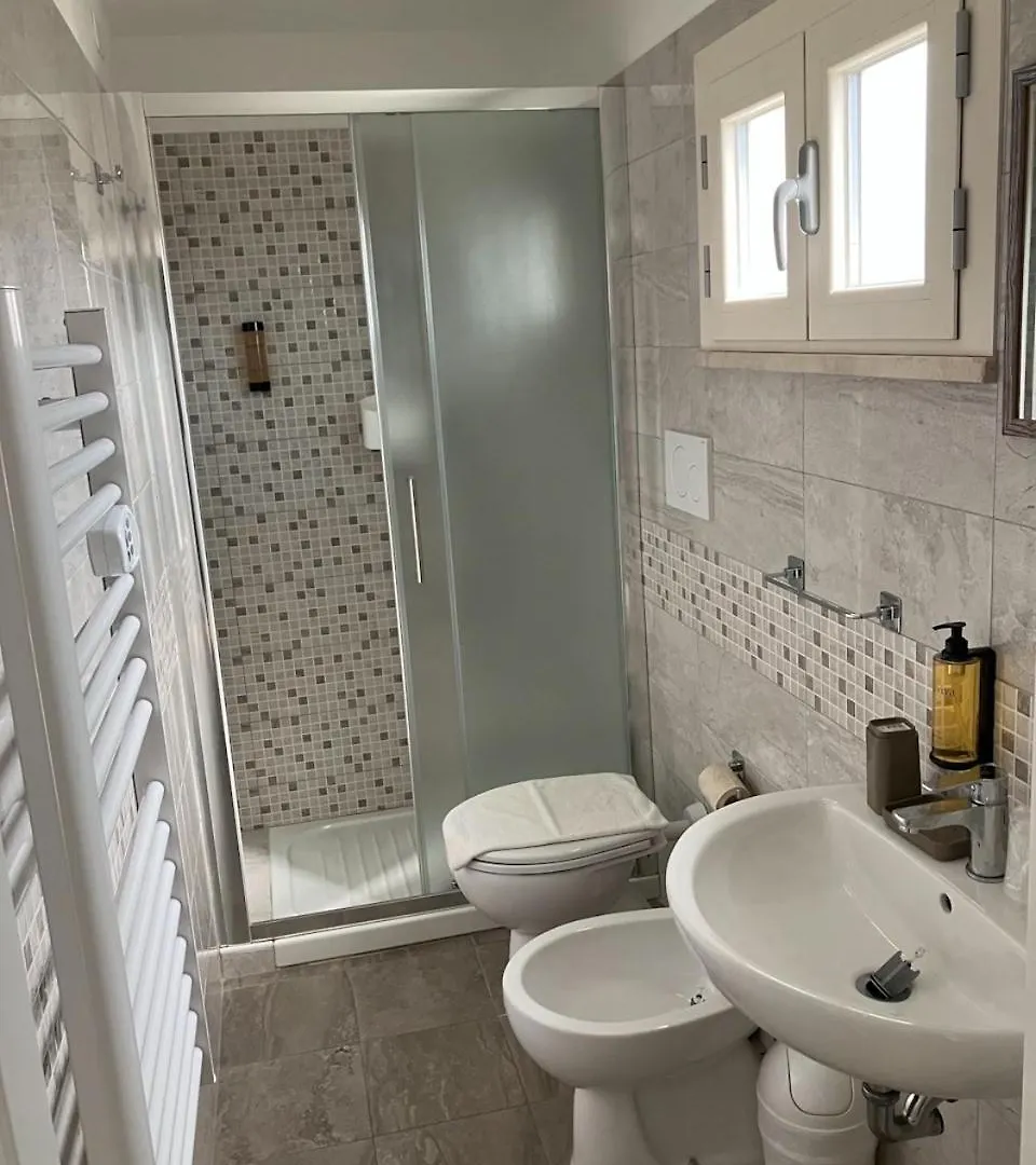 רימיני Hotel Bed And Book 2*,